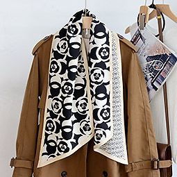 Mulberry Silk And Wool Fabric Long Scarf Latest Printing Pattern Fashion Scarf Silk Wool Blends Long Scarves Cover Image